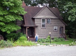 01 Barbara and Sidney live in a wonderful Victorian style home