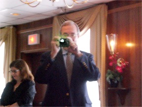 25 Randy Cole taking pictures