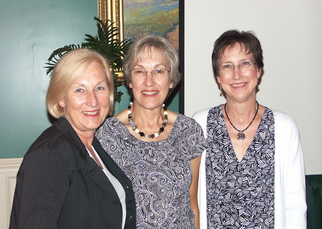 The 3 Higdon sisters in San Antonio at HFA meeting copy